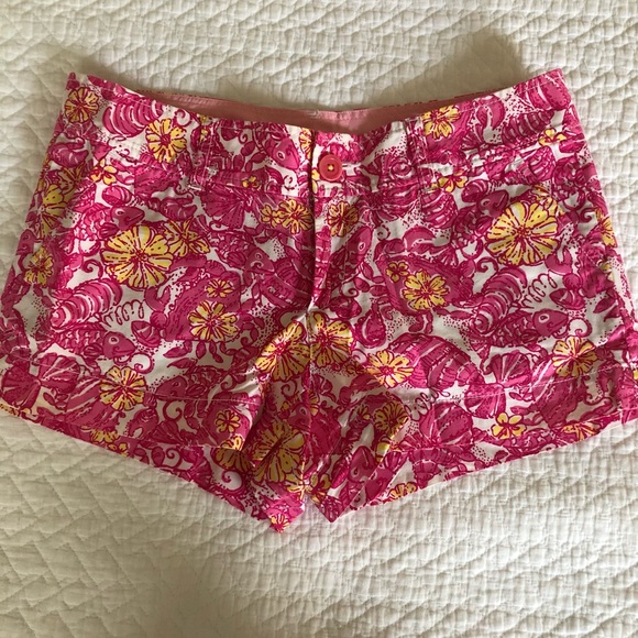 Lilly Pulitzer Callahan Shorts, size 4 - Picture 1 of 5
